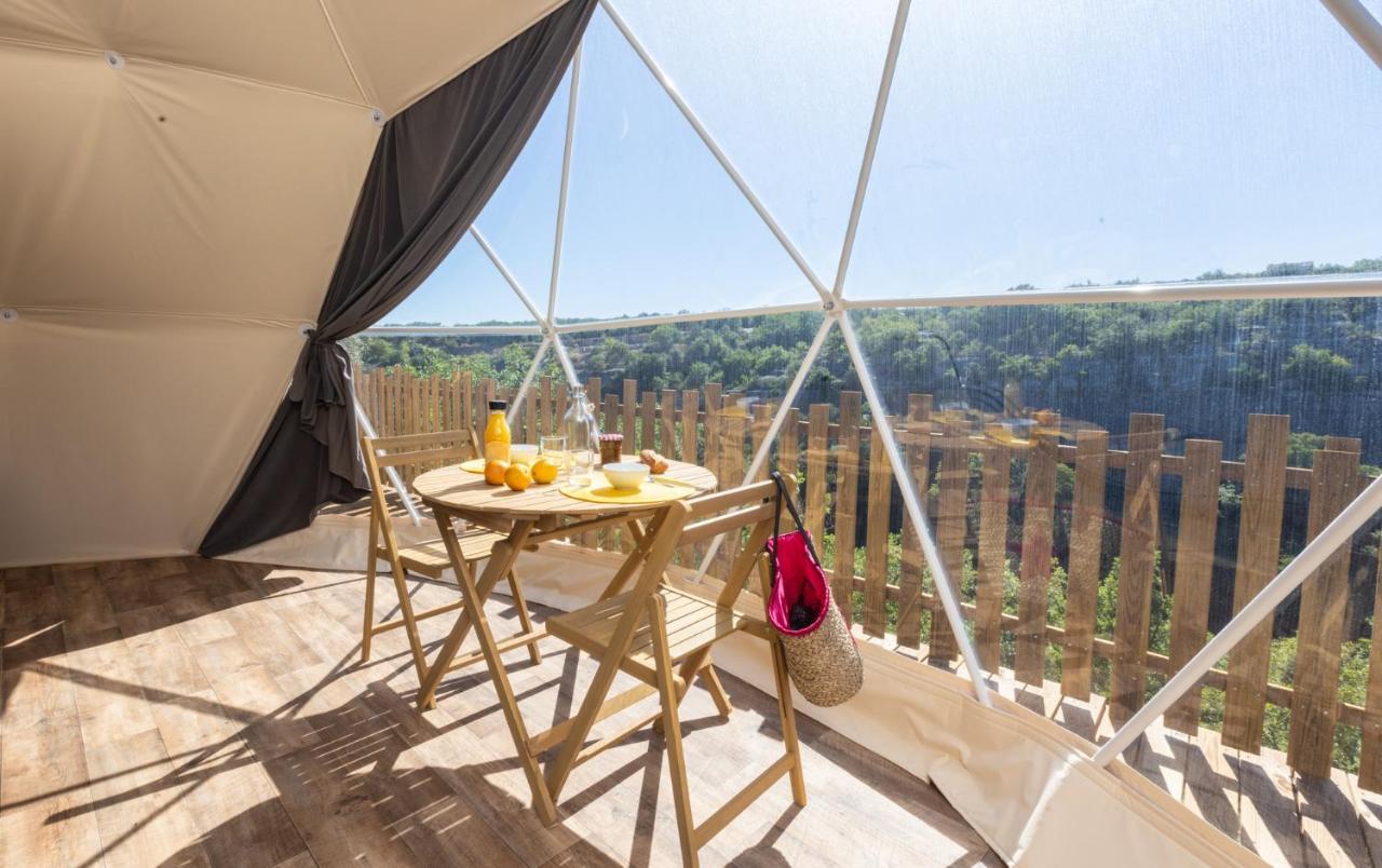 Hotel Les Domes Des Gorges Ruoms Exterior foto
